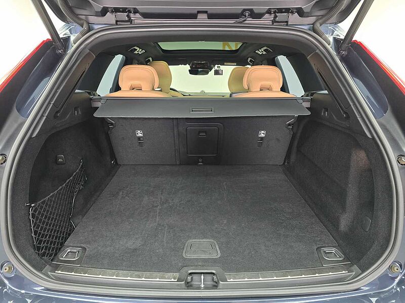 Volvo  B5 AWD Inscription