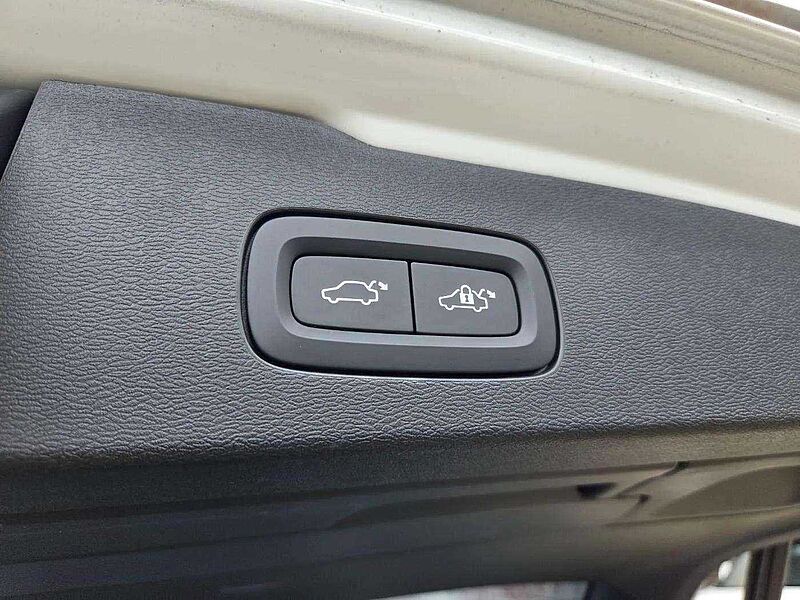 Volvo  Ultra, B5 AWD 마일드 하이브리드, 가솔린, 브라이트