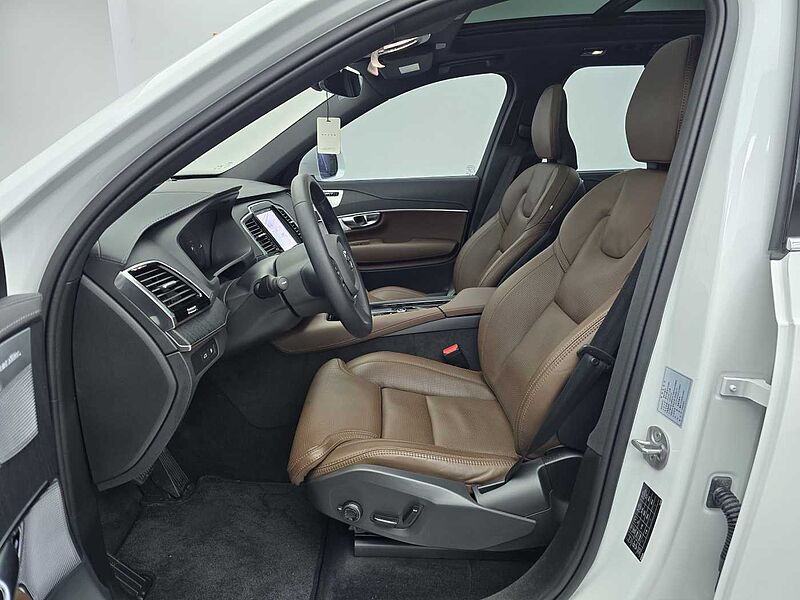 Volvo  T8 AWD Recharge Ultimate bright