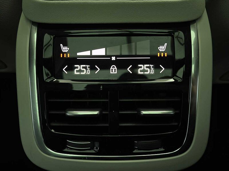 Volvo  Recharge Ultimate, T8 AWD 플러그-인 하이브리드, 전기/가솔린, 브라이트, 7 좌석