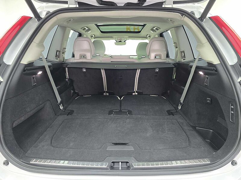 Volvo  Recharge Ultimate, T8 AWD 플러그-인 하이브리드, 전기/가솔린, 브라이트, 7 좌석