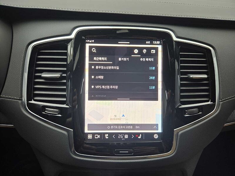 Volvo  Recharge Ultimate, T8 AWD 플러그-인 하이브리드, 전기/가솔린, 브라이트, 7 좌석