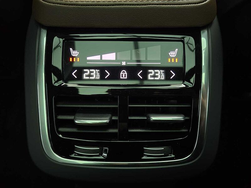 Volvo  Recharge Ultimate, T8 AWD 플러그-인 하이브리드, 전기/가솔린, 브라이트, 7 좌석