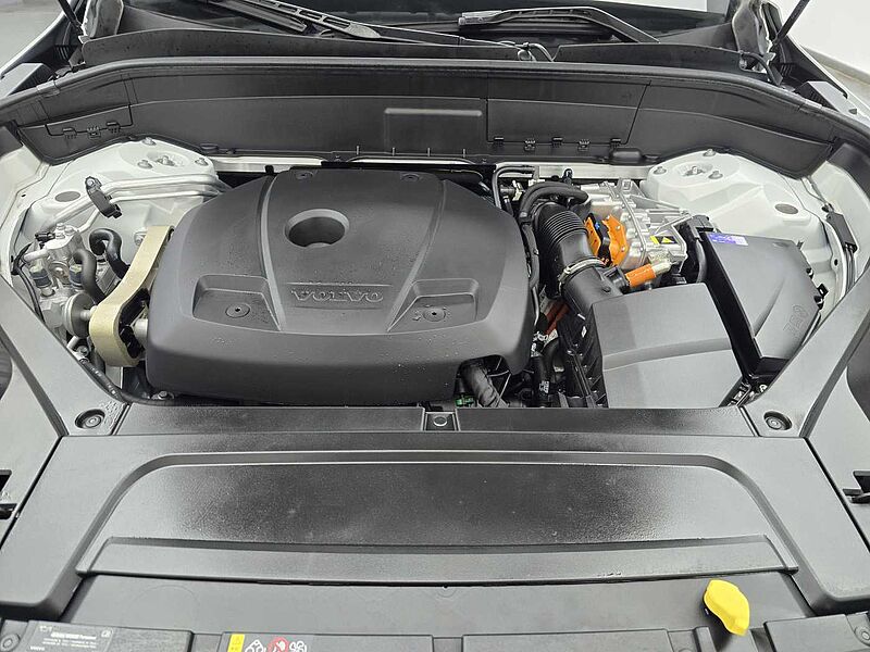 Volvo  Recharge Ultimate, T8 AWD 플러그-인 하이브리드, 전기/가솔린, 브라이트, 7 좌석