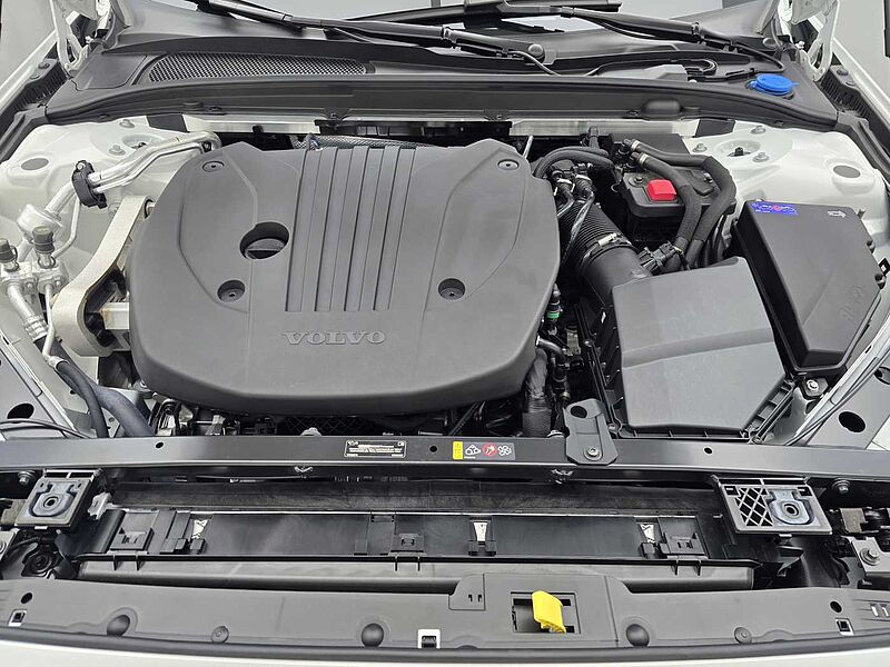 Volvo  B5 AWD Ultimate bright