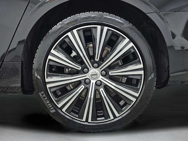 Volvo Ultimate, B5 마일드 하이브리드, 가솔린, 브라이트