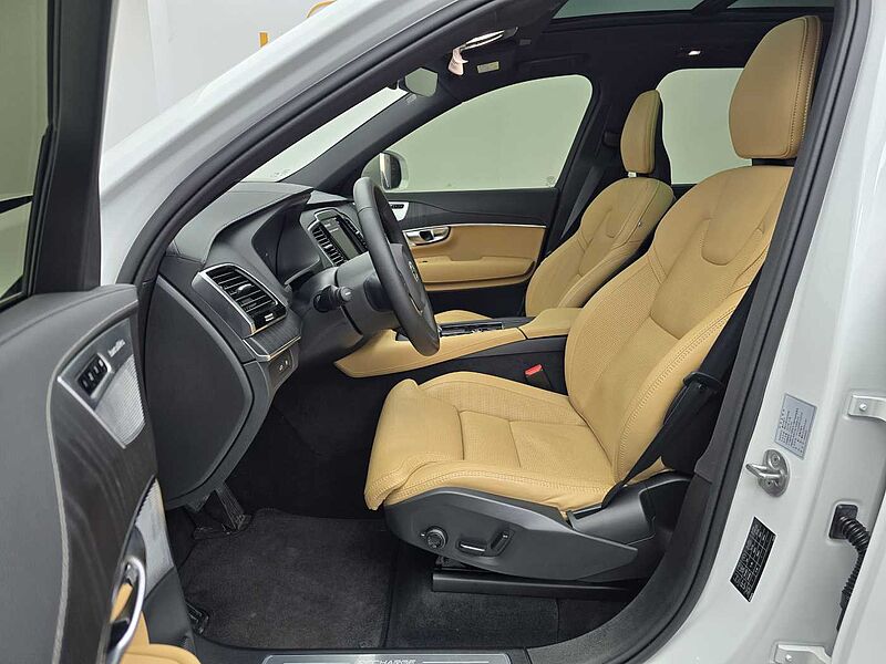 Volvo  T8 AWD Ultimate Bright