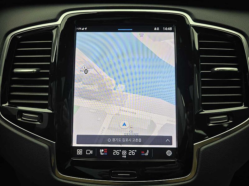 Volvo  T8 AWD Ultimate Bright