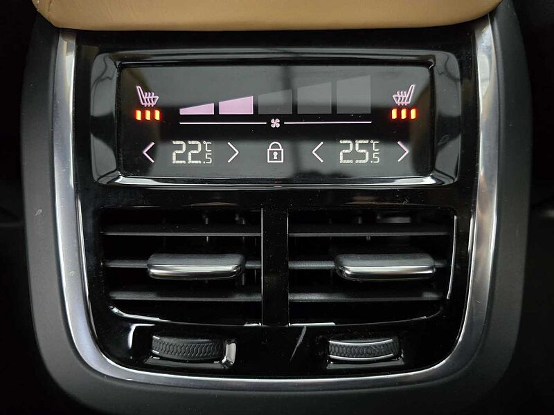 Volvo  Inscription, B5 mild hybrid