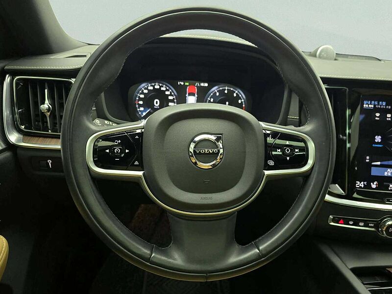 Volvo  Cross Country Pro, B5 AWD (250 hp) aut