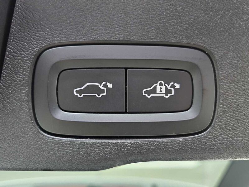 Volvo  Inscription, B5 AWD mild hybrid