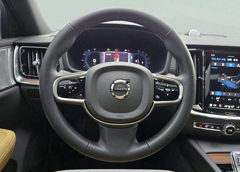 Volvo Ultra, B5 AWD 마일드 하이브리드, 가솔린, 브라이트