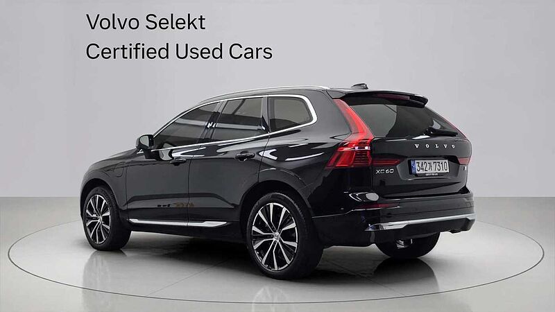 Volvo  Recharge Ultimate, T8 AWD plug-in hybrid, 전기/가솔린, Bright