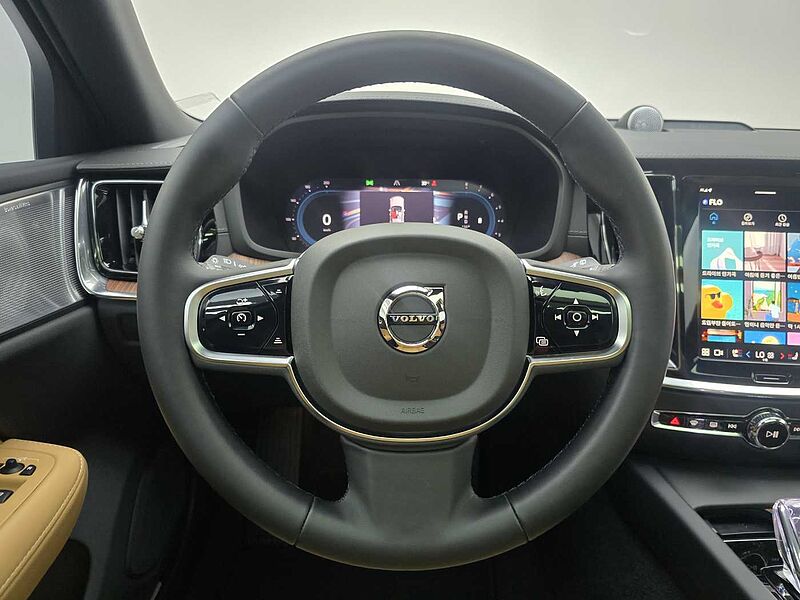 Volvo Ultra, B5 AWD 마일드 하이브리드, 가솔린, 브라이트