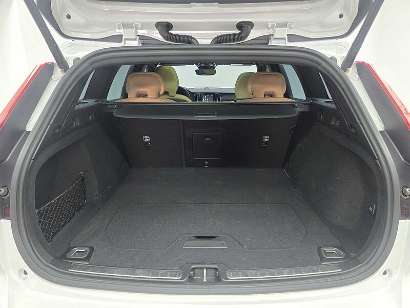 Volvo Ultra, B5 AWD 마일드 하이브리드, 가솔린, 브라이트