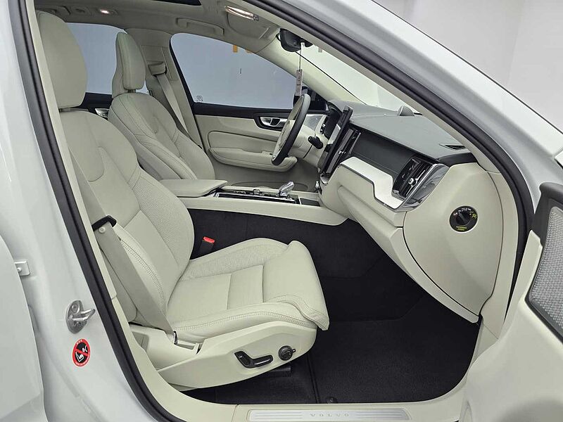 Volvo  B5 AWD Ultra bright Dare Air Sus