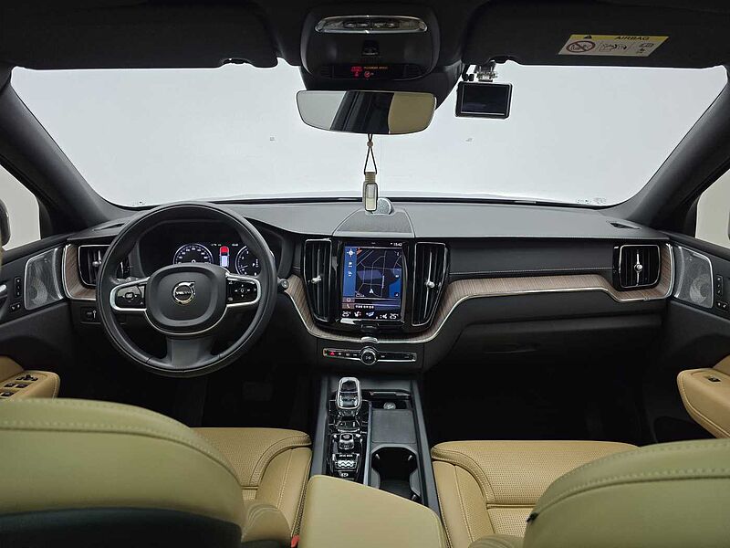 Volvo Inscription, B5 AWD (250 hp) aut