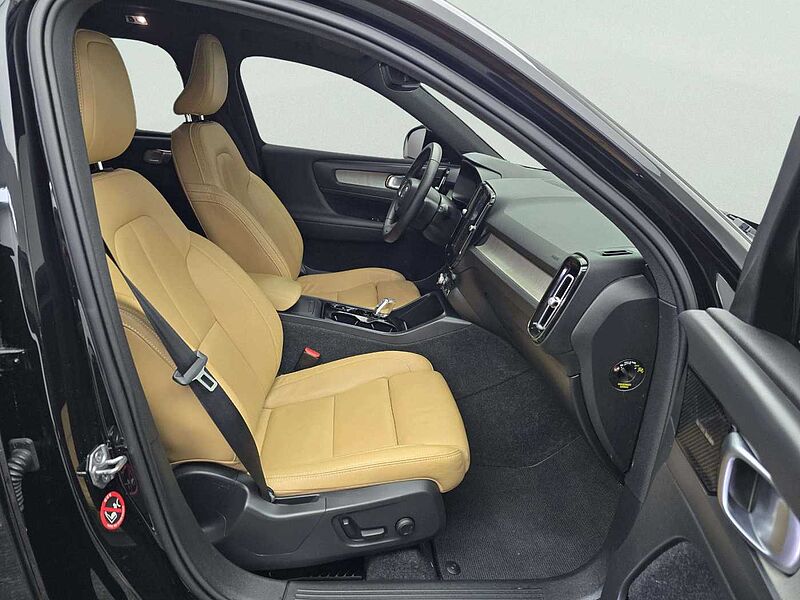 Volvo  Inscription, B4 AWD Momentum