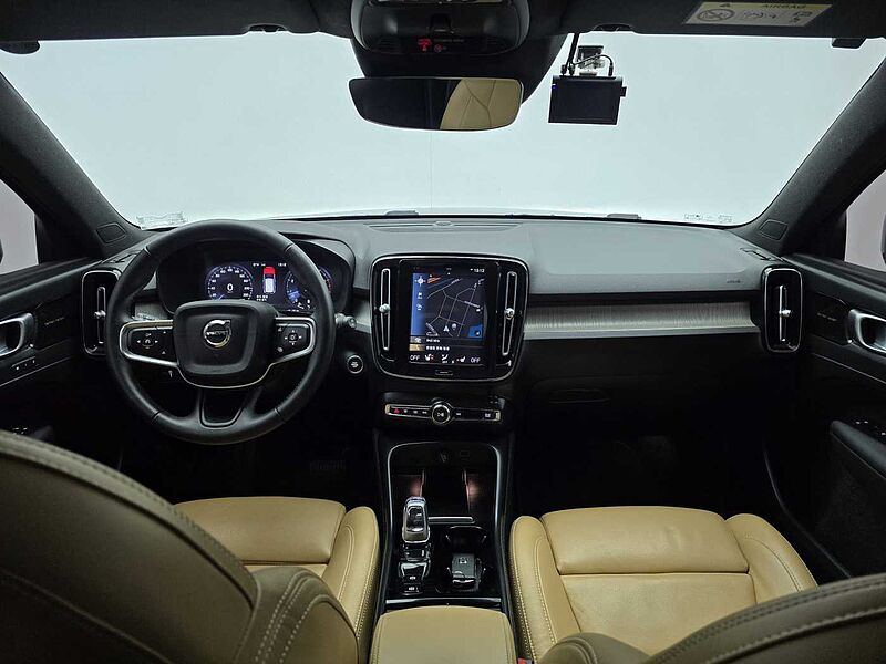 Volvo  Inscription, B4 AWD Momentum