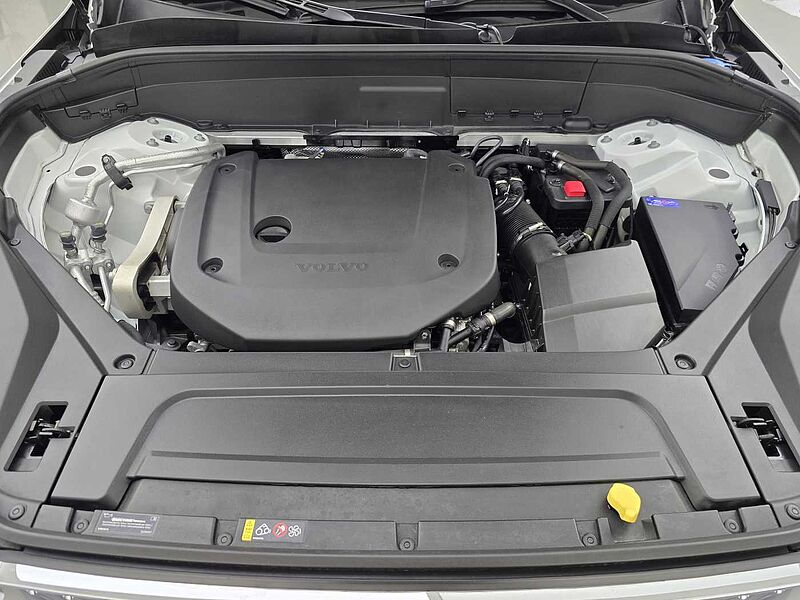 Volvo B6 AWD Ultra Bright