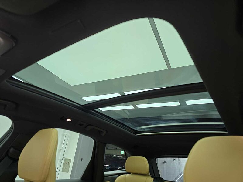 Volvo  Ultimate, B6 AWD mild hybrid, 가솔린, Bright