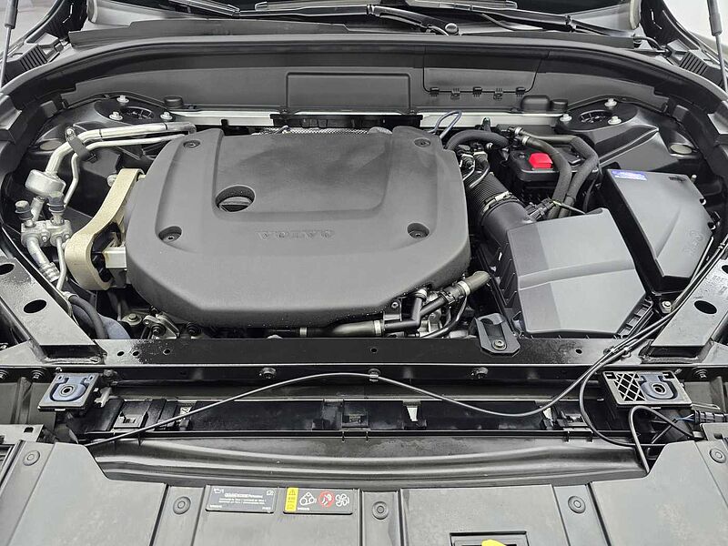 Volvo  Ultimate, B6 AWD mild hybrid, 가솔린, Bright