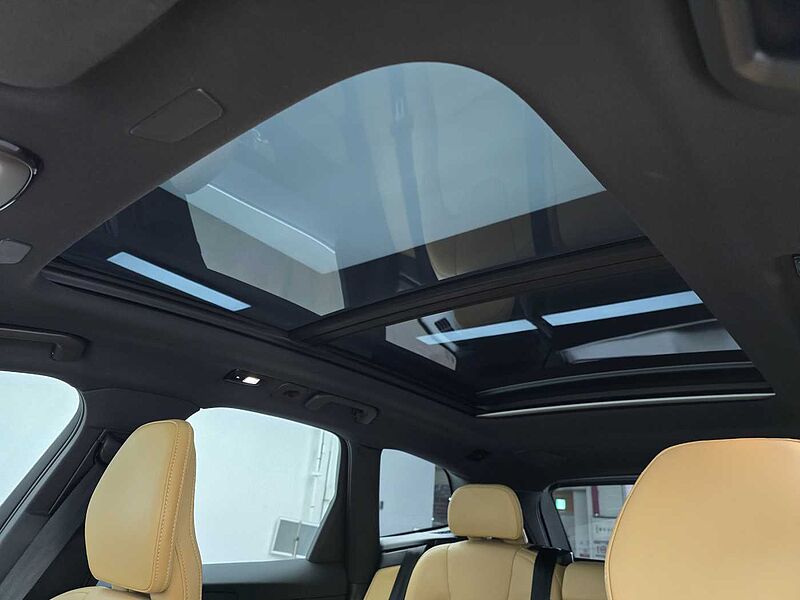 Volvo  Ultimate, B6 AWD mild hybrid, 가솔린, Bright