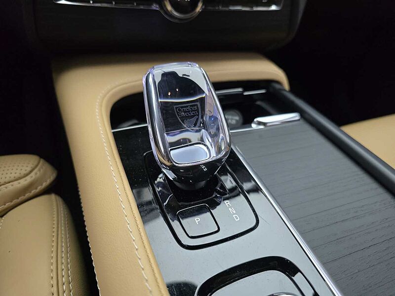 Volvo B6 AWD Ultimate Bright