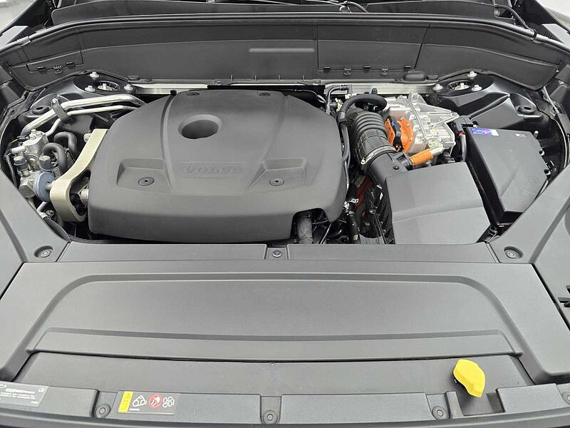 Volvo  Recharge Inscription, T8 AWD plug-in hybrid, 7 Seats