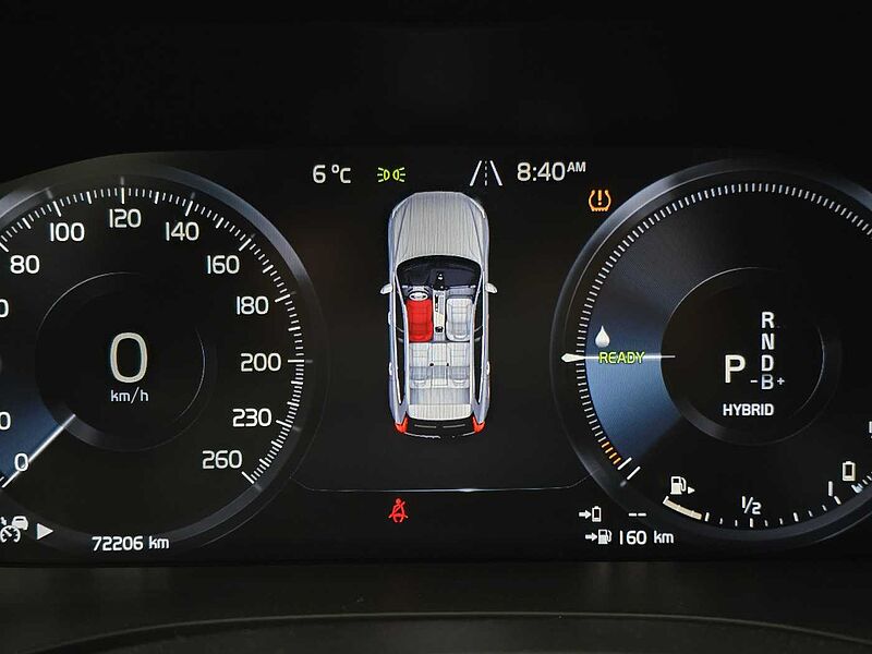 Volvo  Recharge T8 AWD R-Design