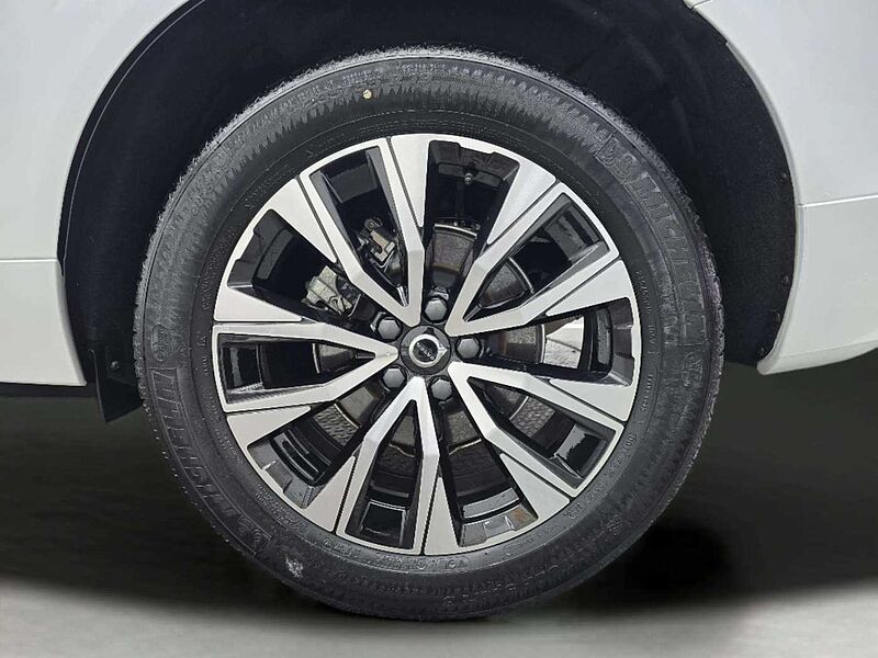 Volvo  B5 AWD Ultimate Bright