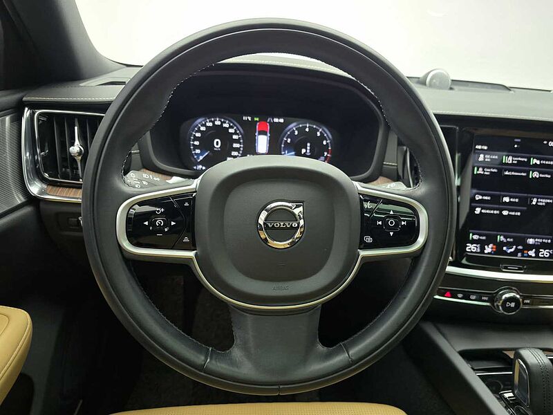 Volvo  Cross Country Pro, B5 AWD (250 hp) aut