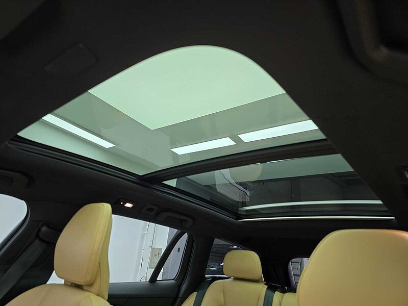 Volvo  B5 AWD Ultimate Bright