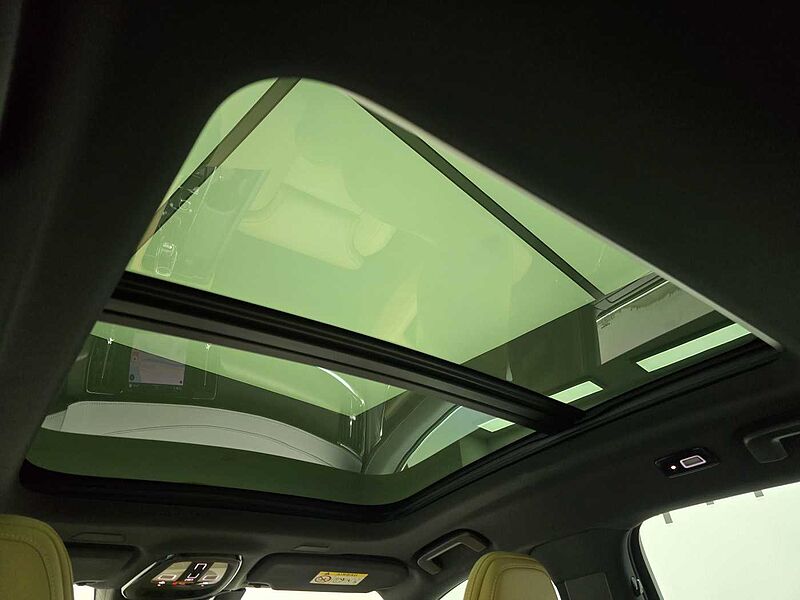 Volvo  Ultimate, B6 AWD mild hybrid, 가솔린, Bright