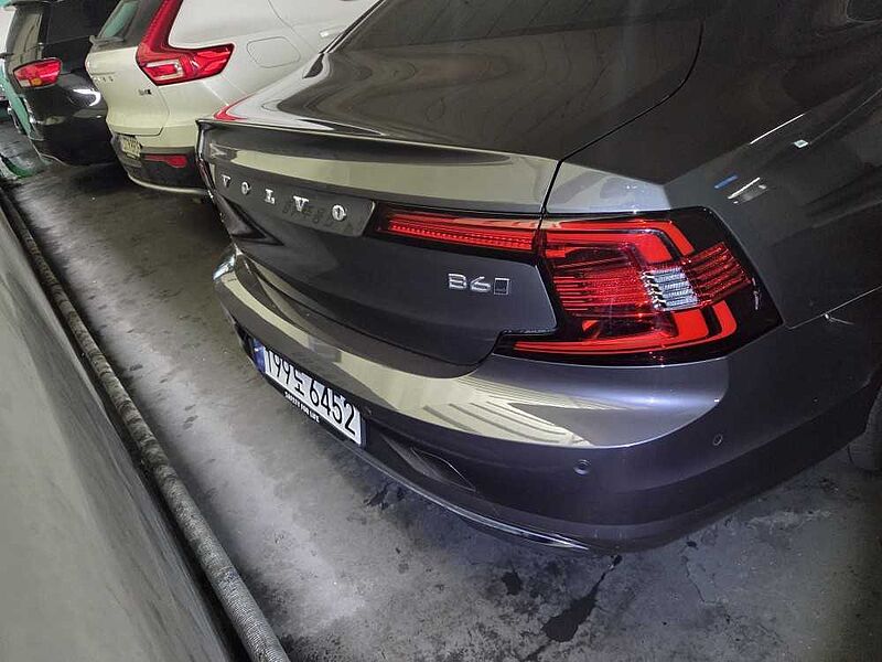 Volvo  Ultimate, B6 AWD mild hybrid, 가솔린, Bright