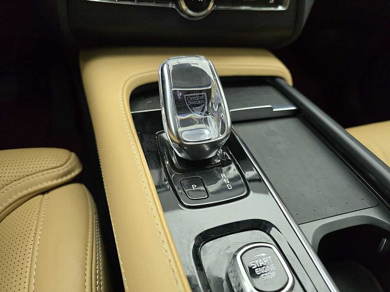 Volvo  Inscription, B6 AWD (300 hp) aut 5 seat, 분리된 7개의 좌석