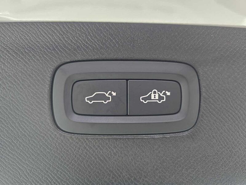 Volvo  Ultimate, B6 AWD 마일드 하이브리드, 가솔린, 브라이트, 7 좌석