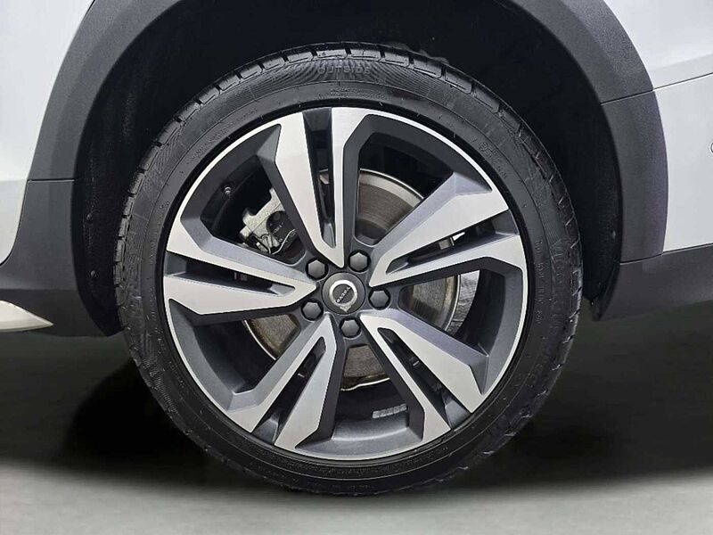 Volvo  Cross Country Pro, B5 AWD (250 hp) aut