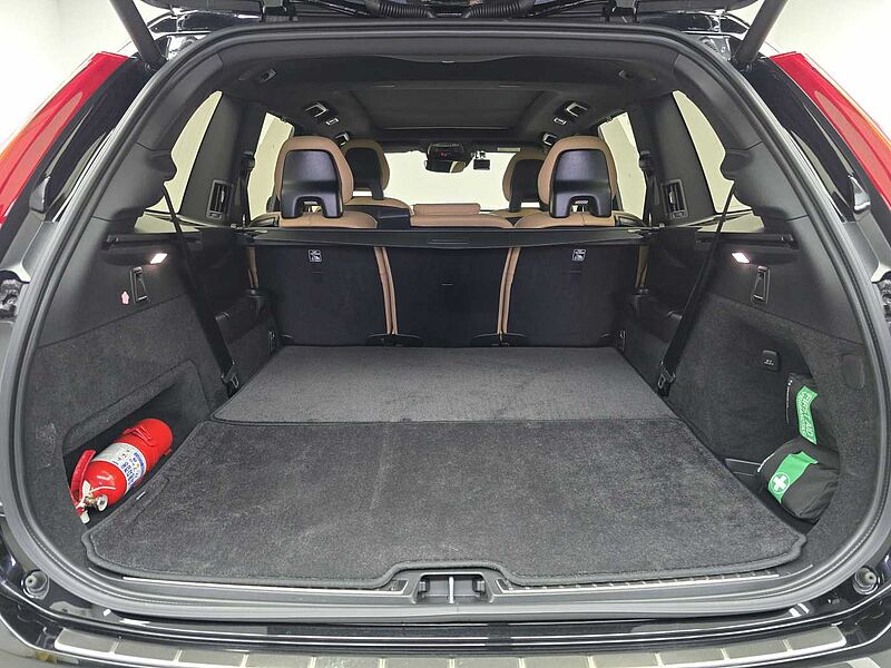 Volvo  Inscription, B6 AWD (300 hp) aut 5 seat, 분리된 7개의 좌석