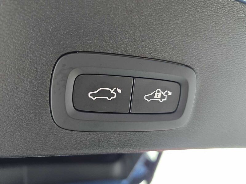 Volvo Ultra, B4 AWD 마일드 하이브리드, 가솔린, 브라이트