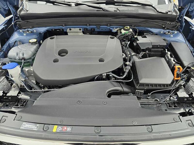 Volvo Ultra, B4 AWD 마일드 하이브리드, 가솔린, 브라이트