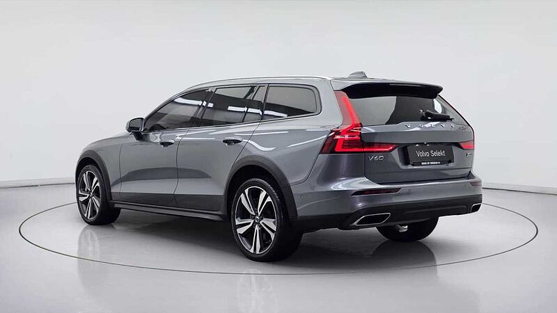 Volvo  Cross Country Pro, B5 AWD (250 hp) aut