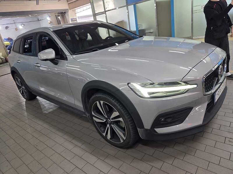 Volvo  Ultimate, B5 AWD mild hybrid, 가솔린