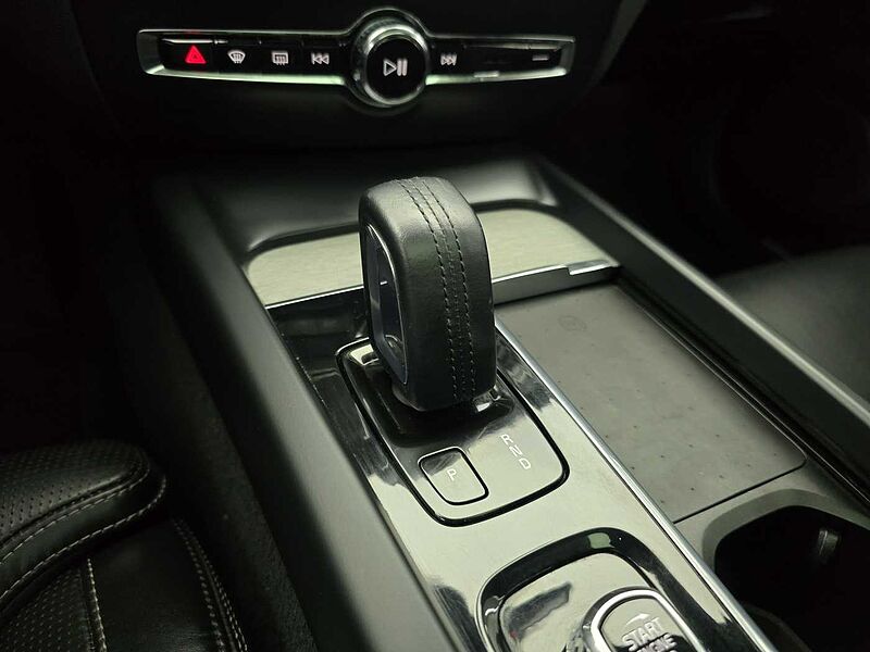 Volvo  Cross Country Pro, B5 AWD (250 hp) aut
