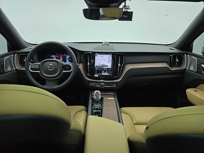 Volvo  Ultimate, B5 AWD mild hybrid, 가솔린, Bright