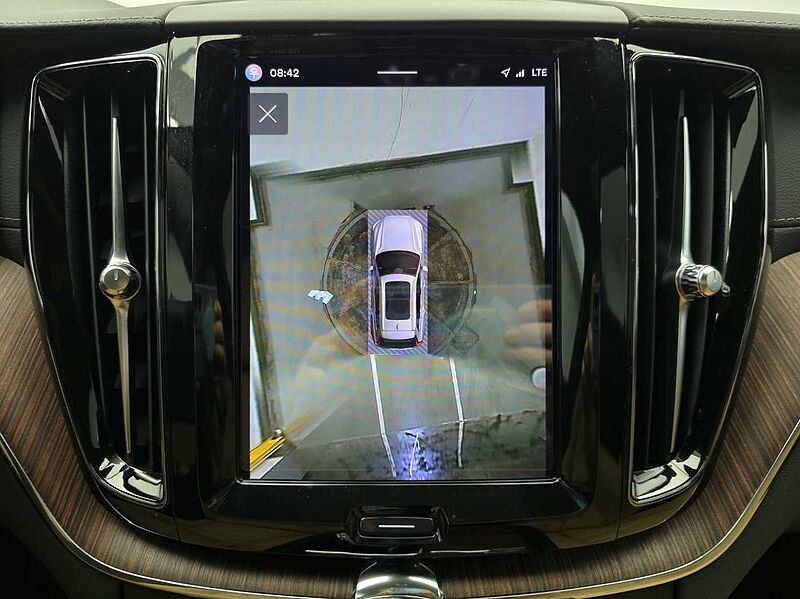 Volvo  Ultimate, B5 AWD mild hybrid, 가솔린, Bright