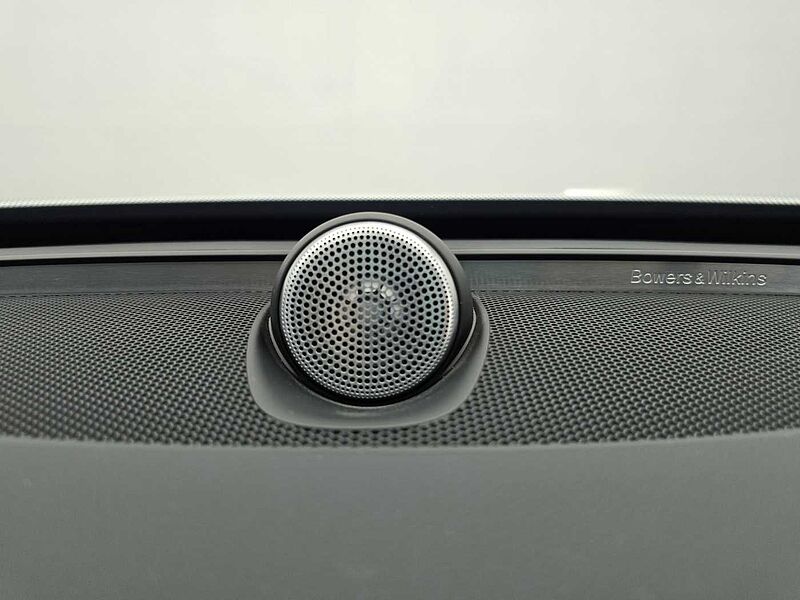 Volvo  Recharge Ultimate, T8 AWD plug-in hybrid, 전기/가솔린, Bright, 7 좌석