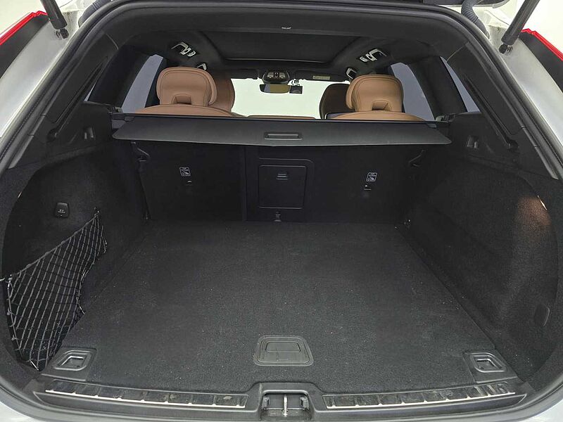 Volvo  Ultimate, B5 AWD 마일드 하이브리드, 가솔린, 브라이트