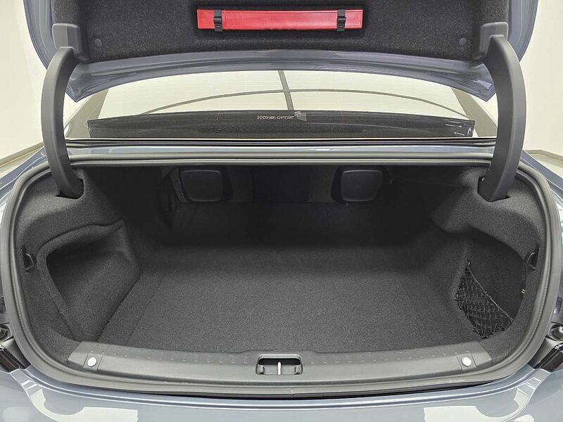 Volvo Ultimate, B5 mild hybrid, 가솔린, Bright