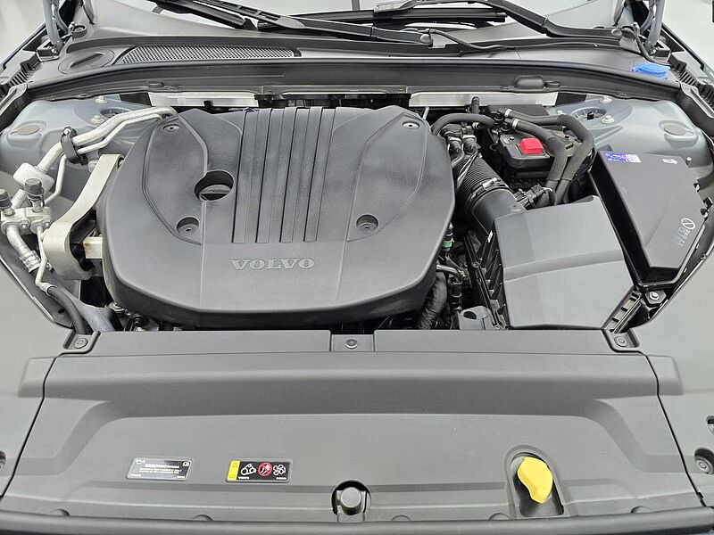 Volvo Ultimate, B5 mild hybrid, 가솔린, Bright